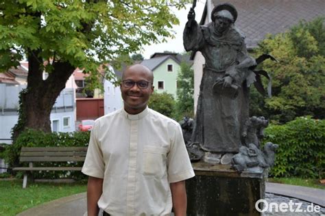 Kirchen Leute Essen Was Einem Pater Aus Dem Benin Im Stiftland