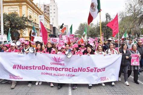 Marcha Por La Democracia Desborda Todo El Zócalo