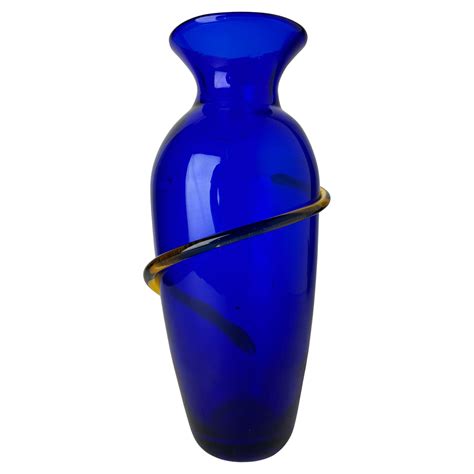 Blenko Cobalt Blue Water Bottle For Sale At 1stdibs Blanco Vase