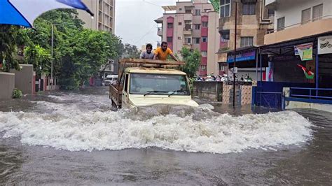 Telangana Andhra Floods Dead Trains Cancelled Highways