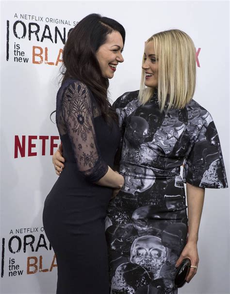 16 ideias de Movies and series | series e filmes, lgbt, orange is the