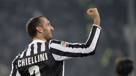 Juventus Chiellini De Retour Contre La Fiorentina