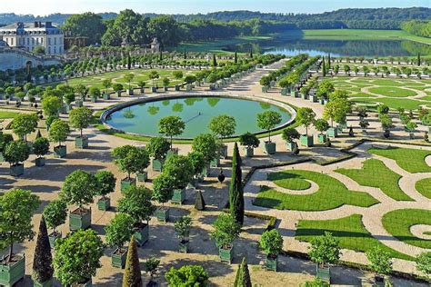 Palace Of Versailles Gardens Founns - Bios Pics