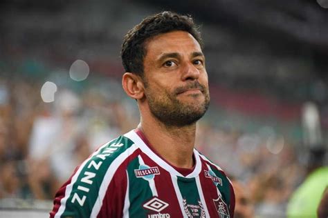 Na despedida de Fred Fluminense vence o Ceará e entra no G4