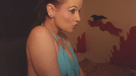 Sexy Lil Tassle Bikini Dance Striptease Luvlybelle Clips4sale