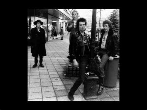 Sex Pistols Rock Around The Clock Tekst I T Umaczenie Piosenki Tekstowo Pl