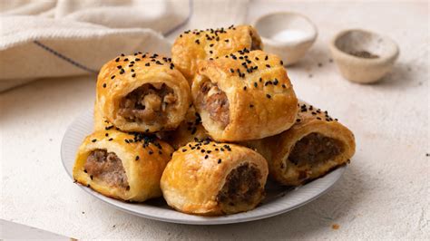 Flaky British Sausage Roll Recipe