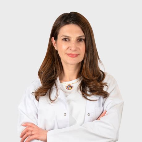 Dr Valentina Safta Medic specialist obstetrică ginecologie Umana