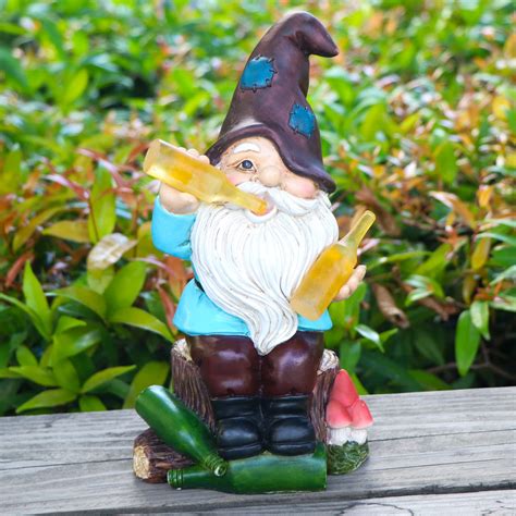 funny garden gnomes 7