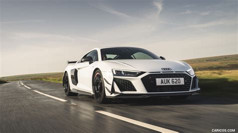 Audi R8 Coupe V10 GT RWD (UK-Spec) | 2023MY | Front Three-Quarter