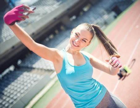 Adoronews Cómo conseguir el selfie perfecto en el gimnasio