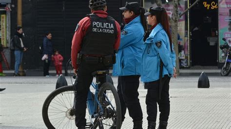 Tremendo Video Millonario Golpe De Motochorros En Una Salidera