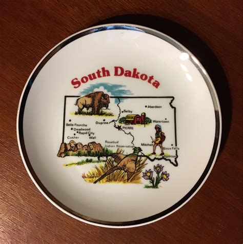 Vintage South Dakota Souvenir Colletible Plate Etsy Plates