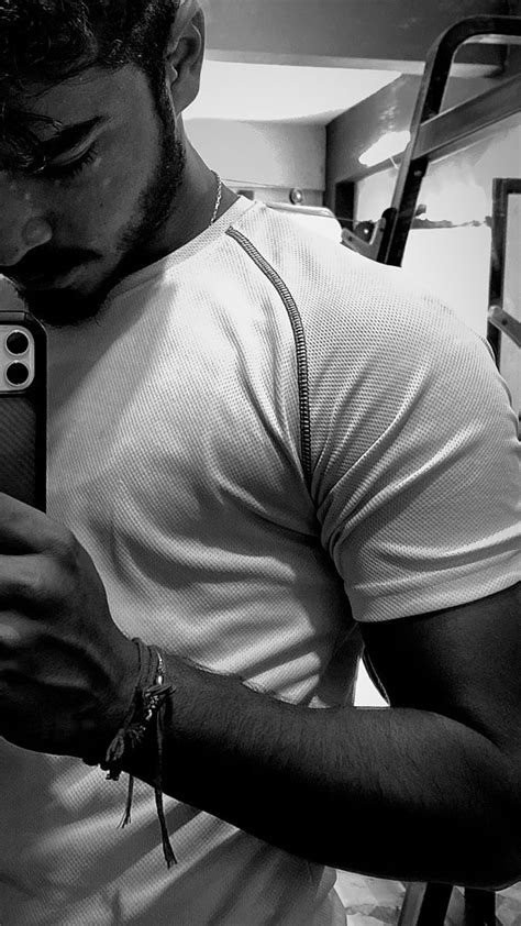 Gym Mirror Selfie Gym Mirrors Gym Mirror Selfie