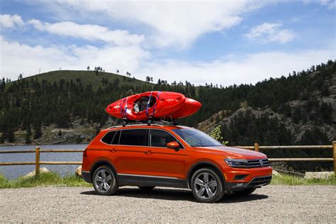 2018 Volkswagen Tiguan Vw Review Ratings Specs Prices And Photos The Car Connection