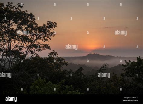 El mirador pyramid hi-res stock photography and images - Alamy