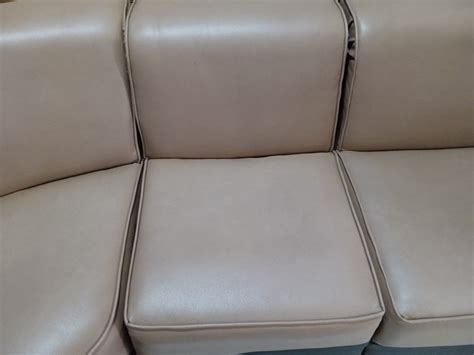 Di Jual Sofa Sudut Kursi Tamu Full Set Pcs Tanpa Meja Kulit