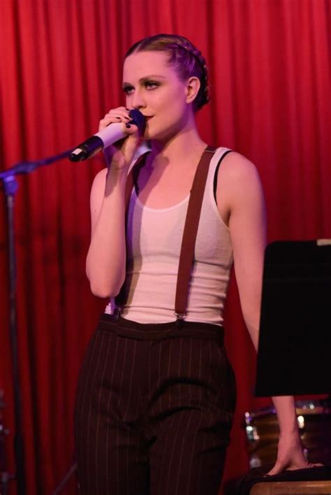 Evan Rachel Wood Performs At Hotel Cafe 02152018 Hawtcelebs