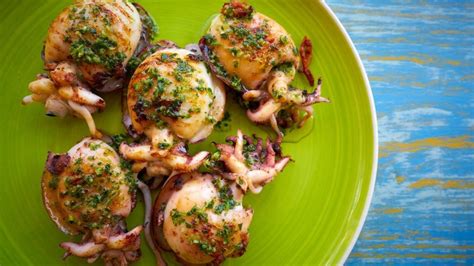 As Se Cocina La Sepia A La Plancha Con Alioli M S Sencilla Y Deliciosa