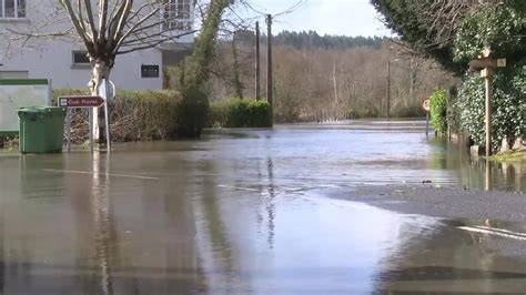 El R O Ladra Se Desborda En Begonte Lugo Y Deja Inundaciones Que