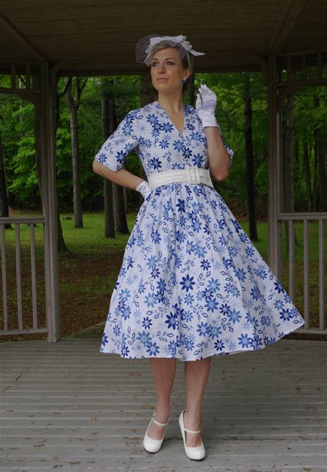 1950s Housewife Attire