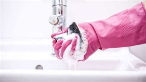 How Air Fresheners Can Boost ROI Of Restroom Hygiene Service