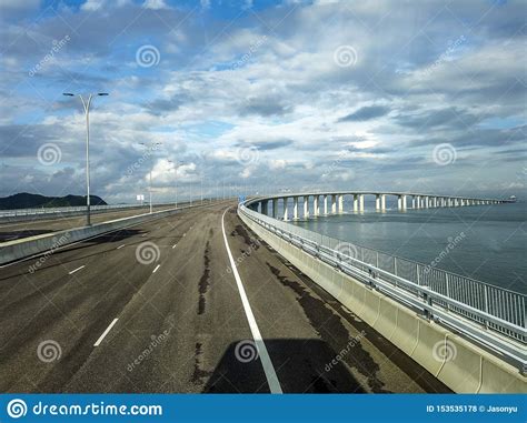 The Hong Kong-Macao-Zhuhai Bridge Stock Photo - Image of guangdong ...