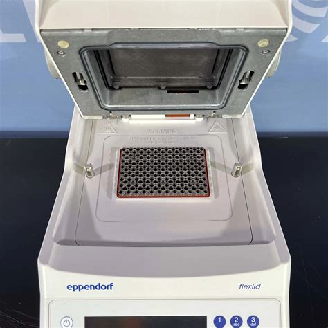 Eppendorf Mastercycler Nexus Thermocycler Model 6333 96 Well 200 240v