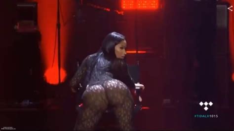 Nicki Minaj Twerk YouTube