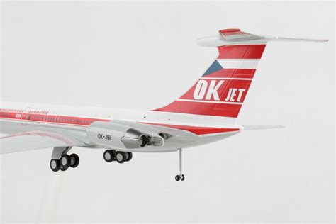 CSA Ilyushin IL62M OK JBI Herpa HE572316 Modelo A Escala 1 200 La