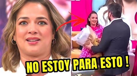 Los Momentos Más Vergonzosos De Adamari Lopez En Vivo Youtube