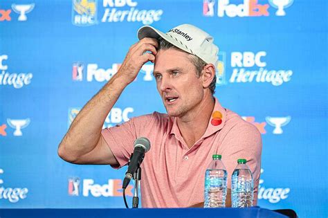 Justin Rose reacts to wifes hug with Rory McIlroy as he speaks out
