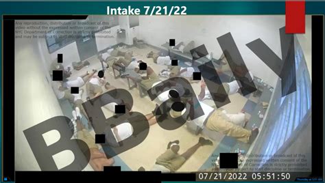 Photos Harrowing Scenes Inside Rikers Island Jail New York Business