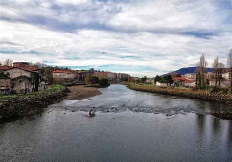 Paisajes del Bidasoa Río Bidasoa a su paso por Irún eitb eus Flickr