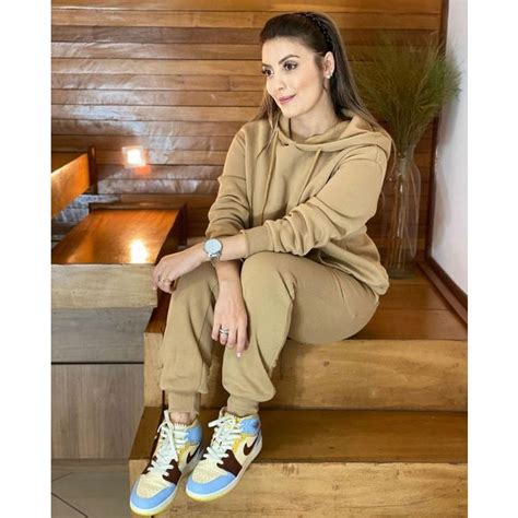 Kit Conjunto de Moletom NUDE Feminino Inverno Algodão Shopee Brasil