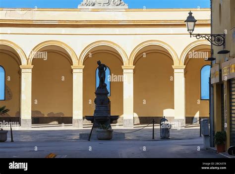 Venus Statue Next To The Fishmarket Trapani Sicily Italy Stock Photo