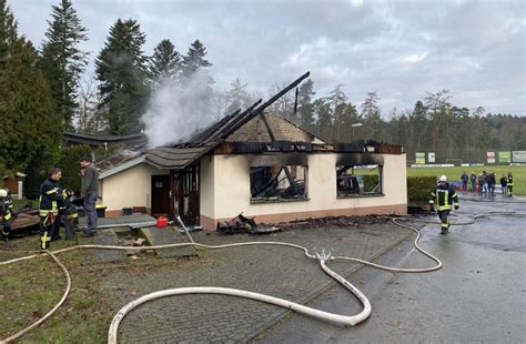 Nach Sportheim Brand In H Pfingen Spendenkonto Eingerichtet