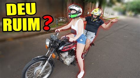 ENSINEI MINHA AMIGA ANDAR DE MOTO YouTube