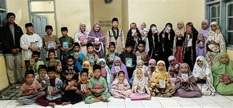 Laporan Pendistribusian Wakaf Quran Hari Santri Badan Wakaf Islam