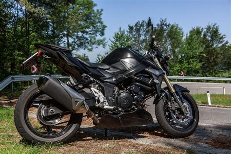 Suzuki GSR 750 (2011-2016): Test und Gebrauchtberatung