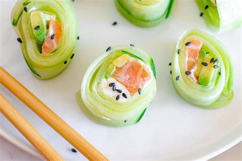 Cucumber Wrapped Sushi Roll - Naruto Roll