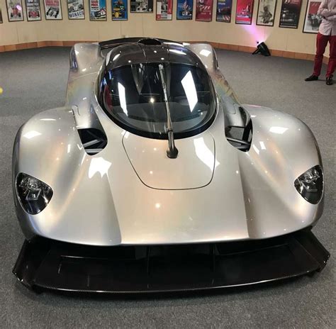 Aston Martin Valkyrie Specs Leaked: Power, Torque, Kerb Weight - The ...