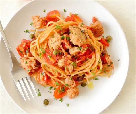 Spaghettis à la sauce thon au cookeo plat de pâtes pour votre dîner