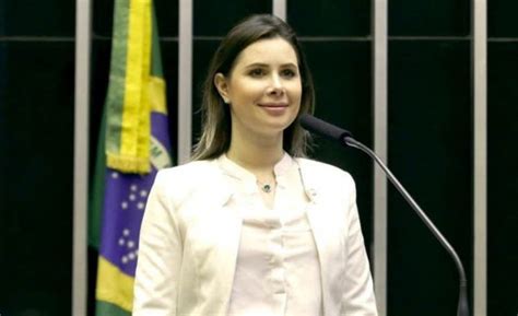 Quem é a deputada federal mais votada por SC nas Eleições 2022