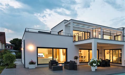 Luxusvilla Bauhaus Stil 360 m²