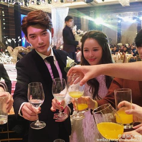 Cuộc sống hạnh phúc của hot girl nổi tiếng Trung Quốc sau đám cưới với thiếu gia giàu có