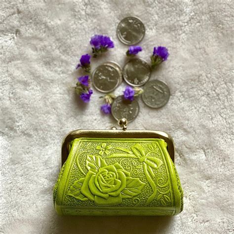 Old Fashioned Leather Coin Purse