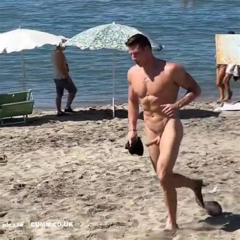 Men Running Naked The Brotherhood Of Pleasure