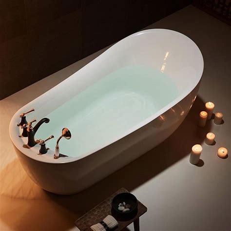 White Tub Spout Acrylic Freestanding Whirlpools Bathtub For Adults