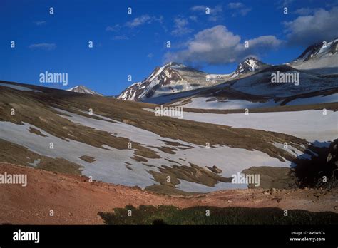 Mount Katmai and Trident Volcanoes, Valley of 10 000 smokes, Katmai NP ...